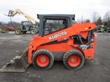 KUBOTA SSV 65 SKIDSTEER