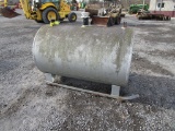 300 GALLON FUEL TANK ON SKIDS