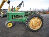 JOHN DEERE A TRACTOR