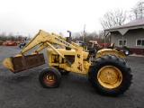 JD TRACTOR W LOADER