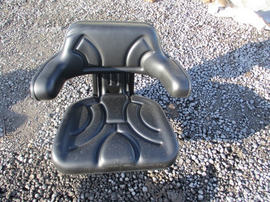 TRACTOR SEAT