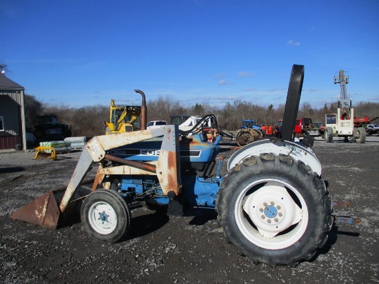 FORD 3930 TRACTOR W DUNHAM LOADER