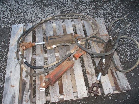 3) HYD CYLINDERS