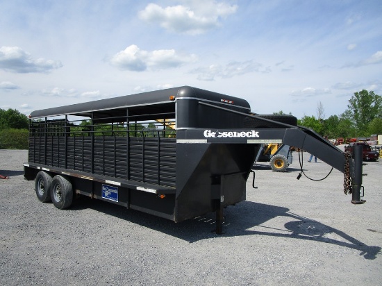 2012 GOOSENECK 20X 6'8" STOCK TRAILER
