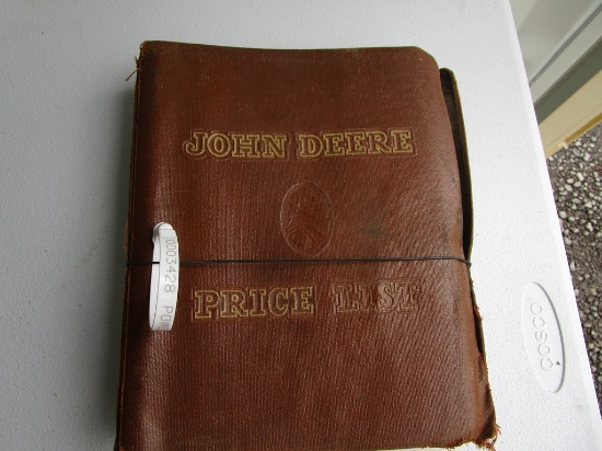 1985 JOHN DEERE PRICE LIST BOOK