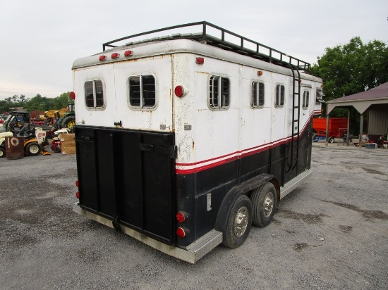 TRACER 3 HORSE GOOSENECK TRAILER W/TITLE