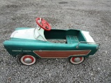 TOY COUNTRY SQUIRE PEDAL CAR