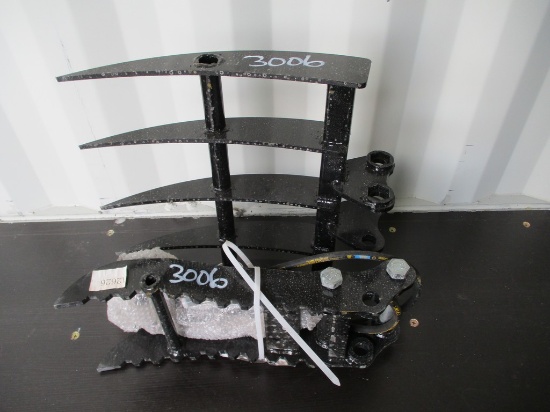 MINI EXCAVATOR RAKE AND THUMB