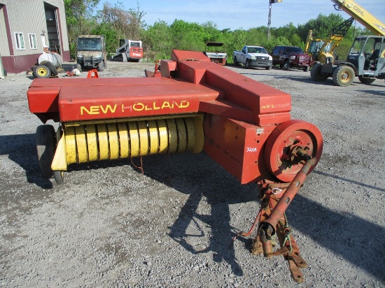 NEW HOLLAND 310 SQ BALER