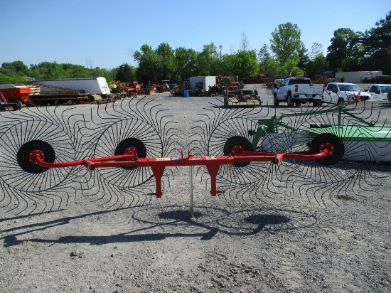 IBEX COMPACT HAY RAKE 3PT
