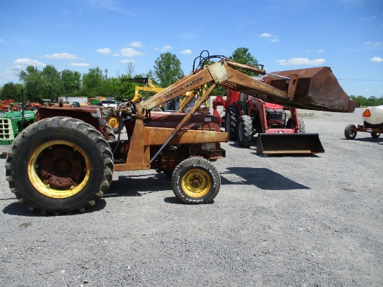 INTERNATIONAL 574 W LOADER
