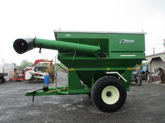 E-Z TRAIL 510 GRAIN CART