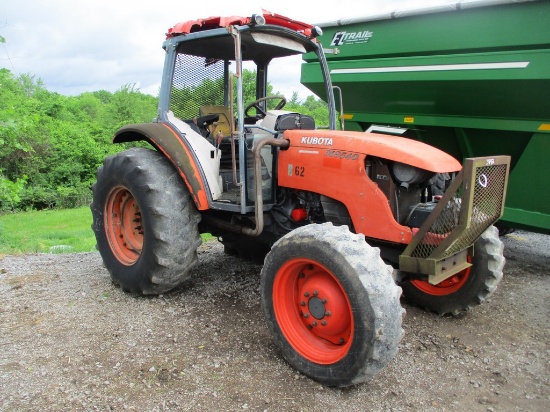 KUBOTA M8540 W/ SPARE TIRES