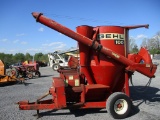 GEHL 100 GRINDER MIXER