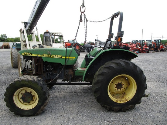JOHN DEERE 5210 TRACTOR