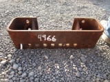 IH WEIGHT BRACKET