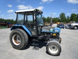 NEW HOLLLAND 3930 TRACTOR