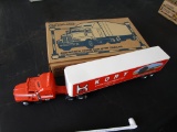 TOY KENWORTH T600 W KORY VAN TRAILER
