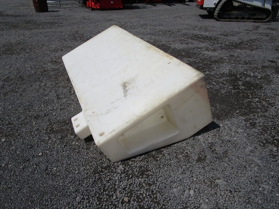 220 GALLON POLY WEDGE TANK