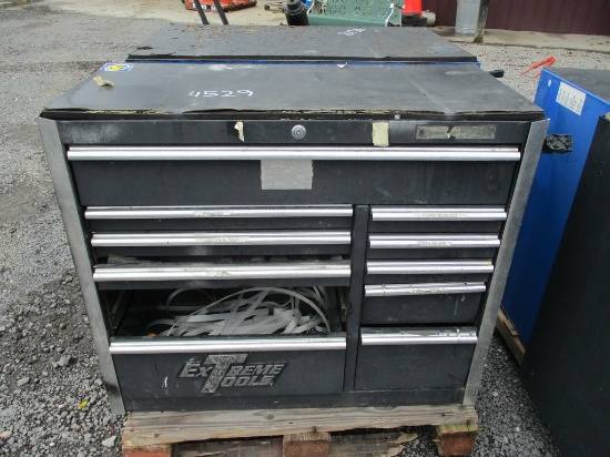 BLACK TOOLBOX