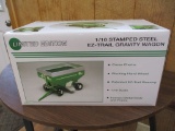 1/16 SPECCAST EZ TRAIL MODEL 500 GRAVITY WAGON TOY