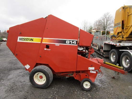 HESSTON  814 RD BALER