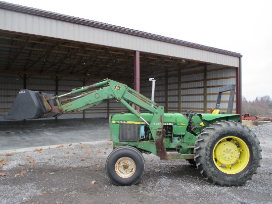 JOHN DEERE 2555 W LOADER