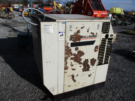 INGERSOLL-RAND SSR-EP30SE AIR COMPRESSOR
