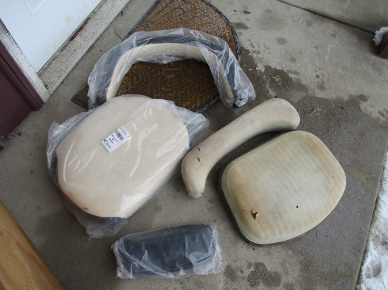 IH AND OLIVER SEAT CUSHIONS