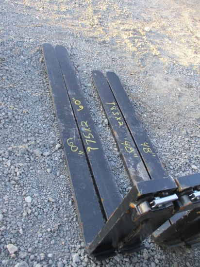 PAIR UNUSED 60" PALLET FORKS