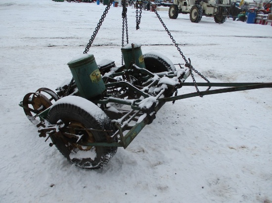 JOHN DEERE 290 CORN PLANTER