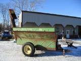 JOHN DEERE 310 FEED CART