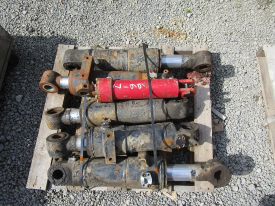 PALLET OF CYLINDERS