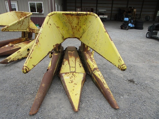 JOHN DEERE 2 ROW CHOPPER HEAD