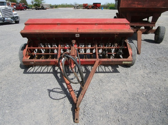 INTERNATIONAL #10 GRAIN DRILL