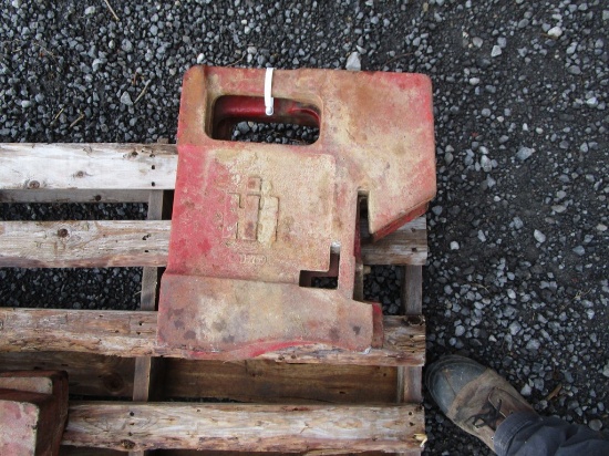 3X IH WEIGHTS BIG HANDLE