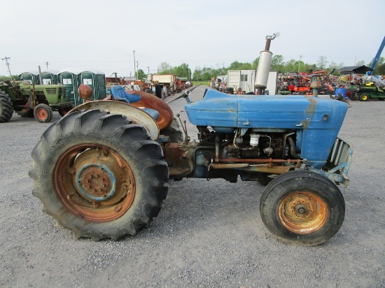 FORD 3000 TRACTOR