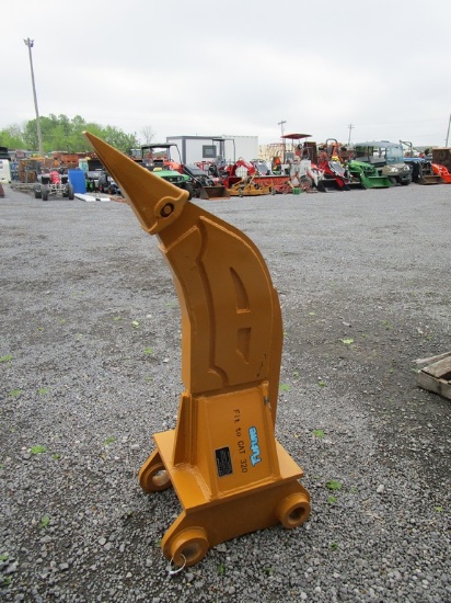 FUTURE R320C EXCAVATOR RIPPER