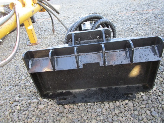 FUTURE 3T HYD TILT BUCKET 32"