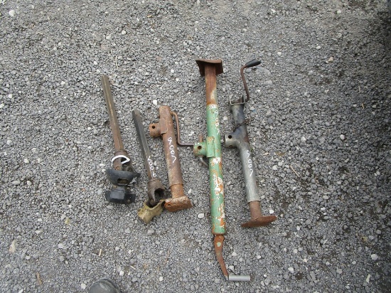 3) JACKS AND 2 PTOS