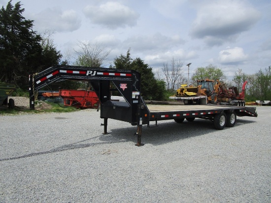 2019 PJ 25' GOOSENECK TRAILER