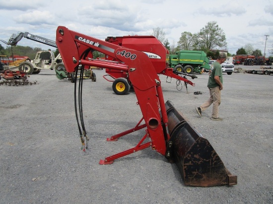 CASE IH L400 LOADER