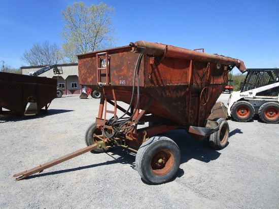 J&M GRAVITY WAGON W AUGER