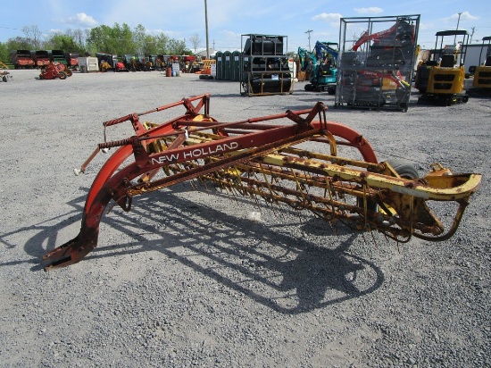 NEW HOLLAND 256 HITCH RAKE