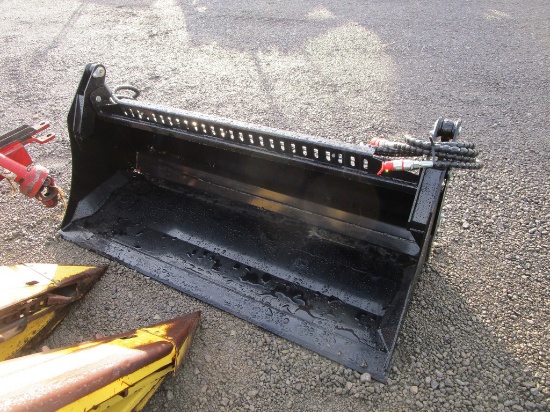 FUTURE SKIDSTEER 4N1 BUCKET 72"