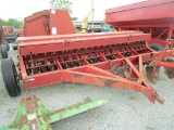 INTERNATIONAL 5100 GRAIN DRILL