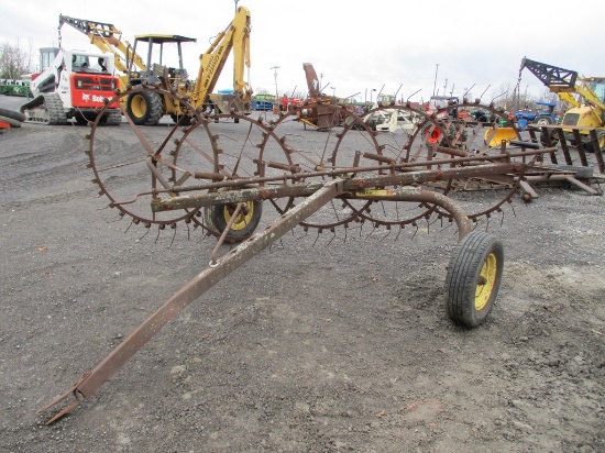 FARMHAND 5 WHEEL RAKE
