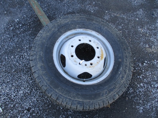 235/80R17 TIRE & DODGE RIM