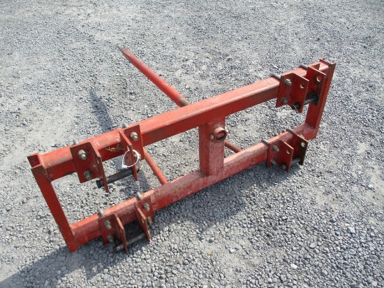 UNIVERSAL LOADER MOUNT BALE SPEAR