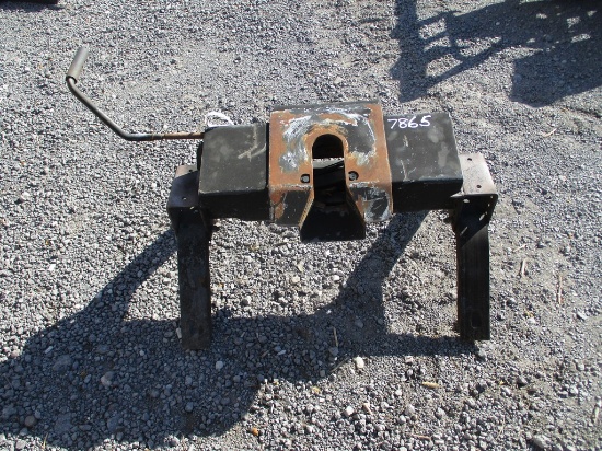 FIFTH WHEEL HITCH